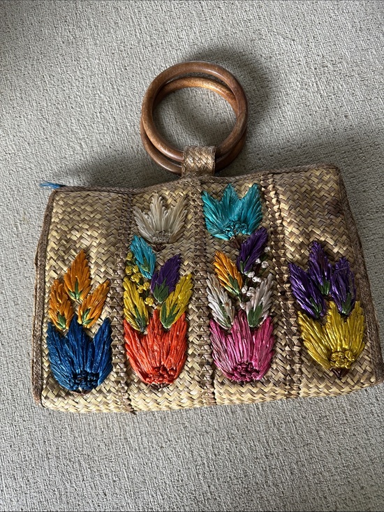 Handbags - Vintage 60s/70s Handwoven Straw Clutch with Colorful Embroidery - Multicolor